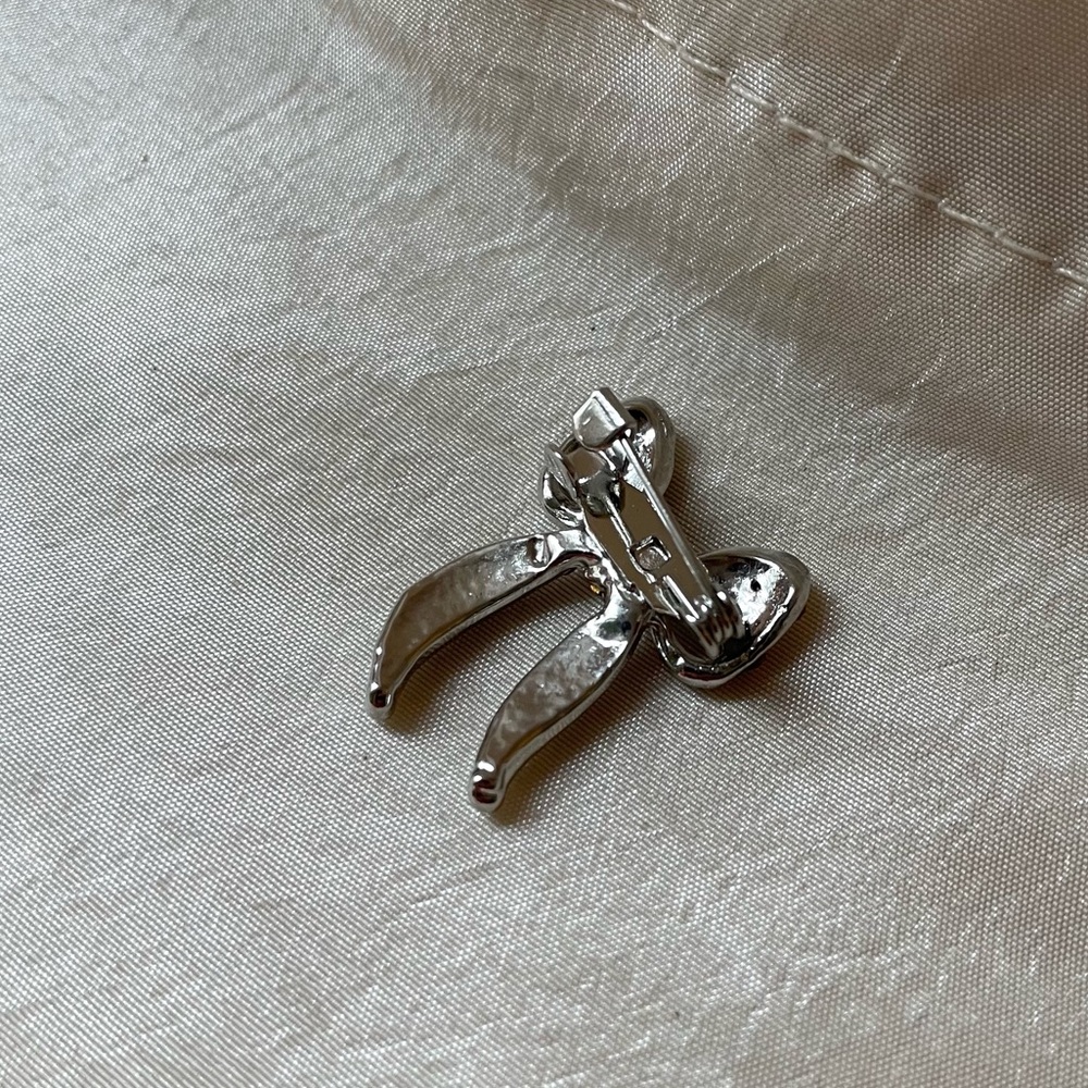 Silver Crystal Pin; Ribbon Pin; Shiny Brooch - Picture 2 of 3